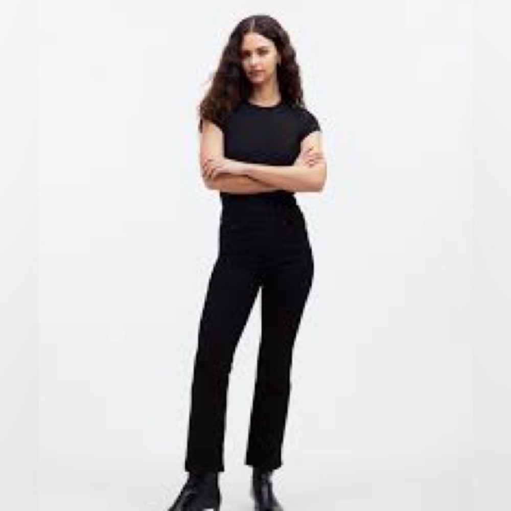 Madewell mid-rise kick out size 27